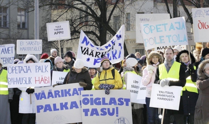 Estoniyada o‘qituvchilarning muddatsiz ish tashlashi boshlandi