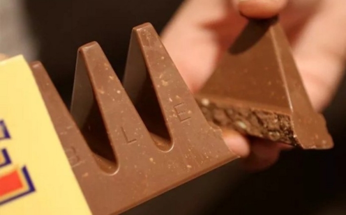 Gonkong Toblerone shokoladida plastik bo‘lishi mumkinligi haqida ogohlantirmoqda