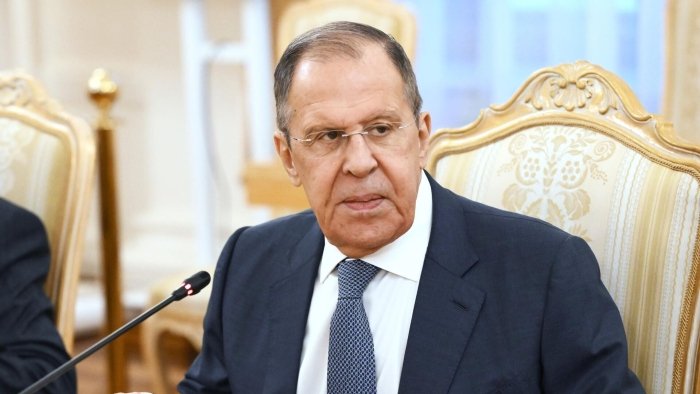 Lavrov Venesuelaga yetib bordi