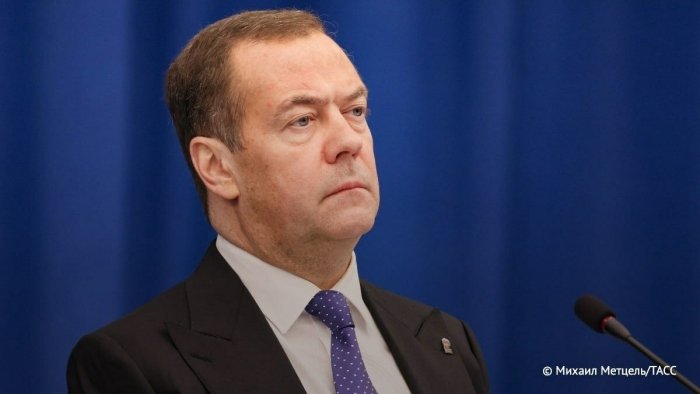 Medvedev dunyo yadroviy konflliktdan himoyalanmaganini aytdi