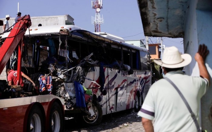 Meksikadagi yo‘l-transport hodisasida 19 kishi halok bo‘ldi