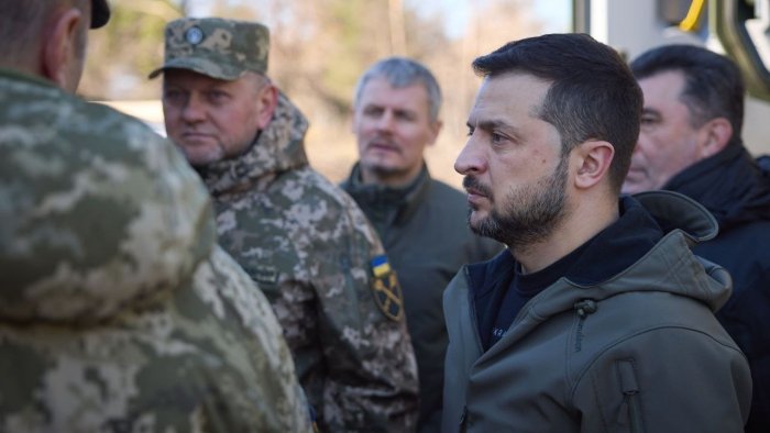 Zelenskiy Zalujniyning o‘rniga Aleksandr Sirskiyni tayinladi 